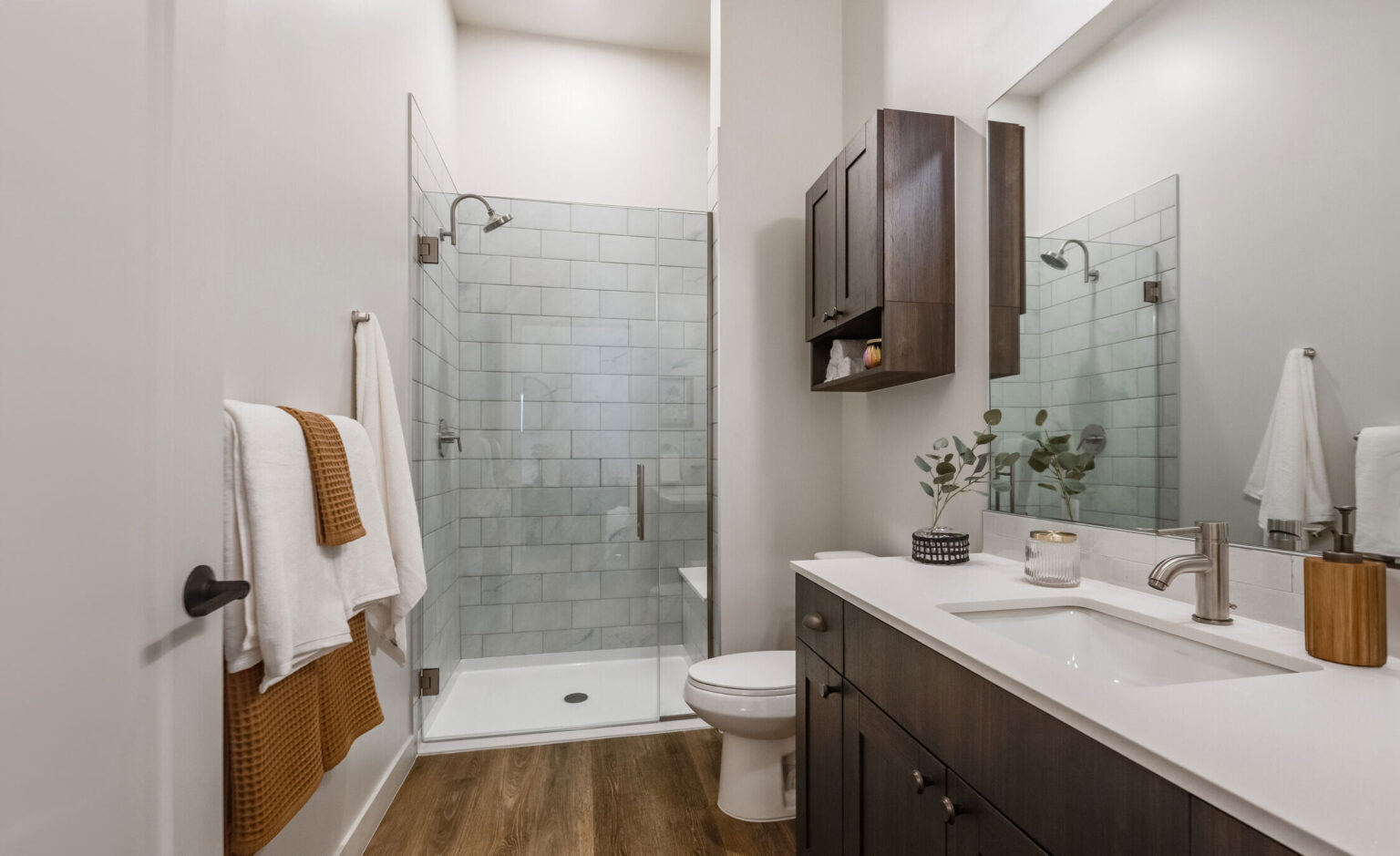 55-resort-apartments-at-maddie-greeley-co-1-br-1-ba-den---776-sf-(2)