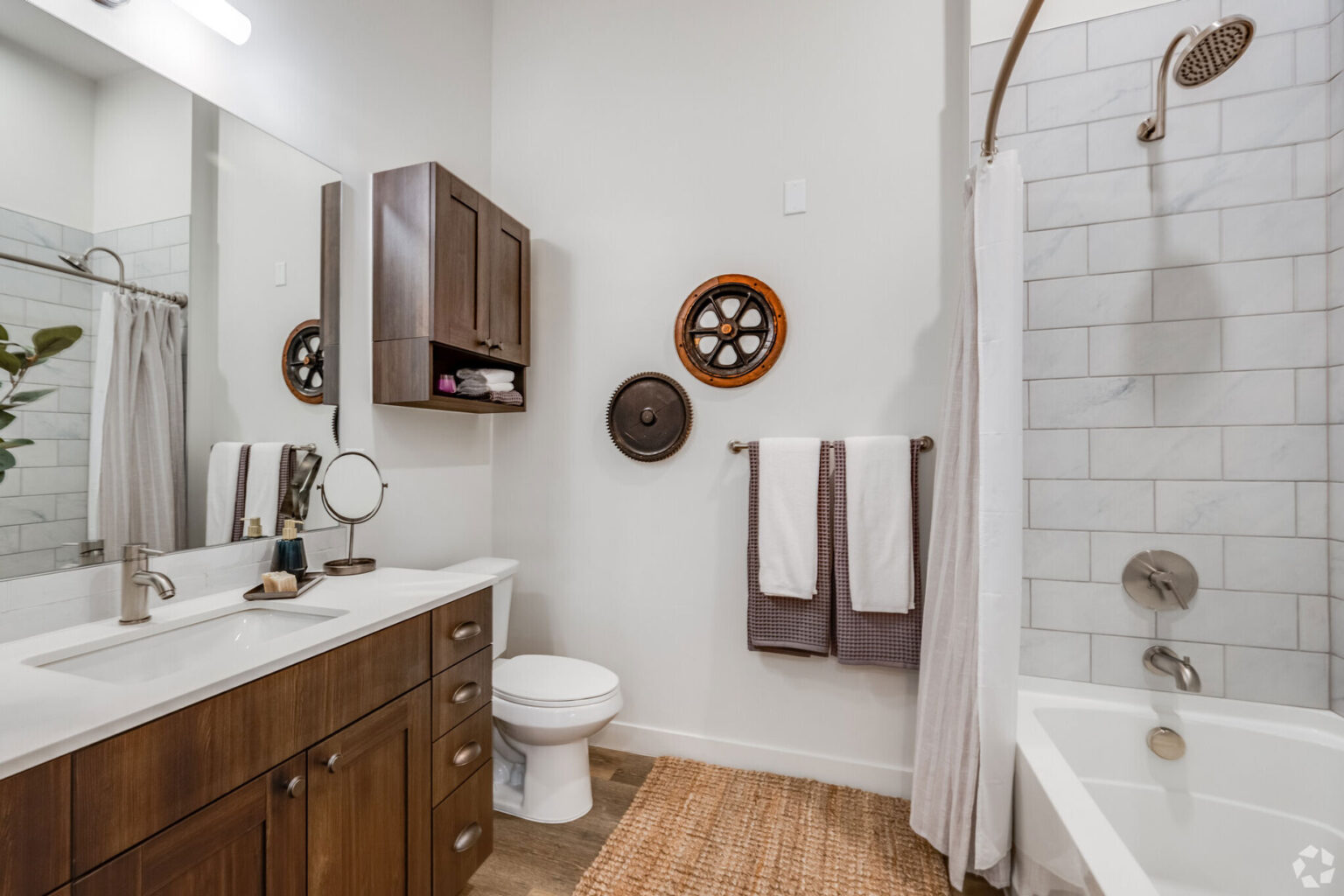 55-resort-apartments-at-maddie-greeley-co-2-br-2-ba---1002-sf-(2)