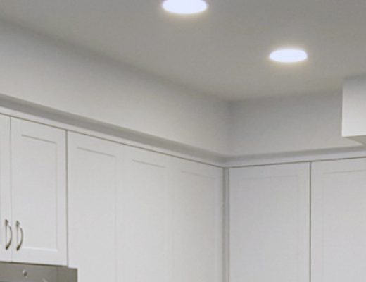 Kitchen-Atlantic-Fairfield-Bow-Pull-crown.jpg